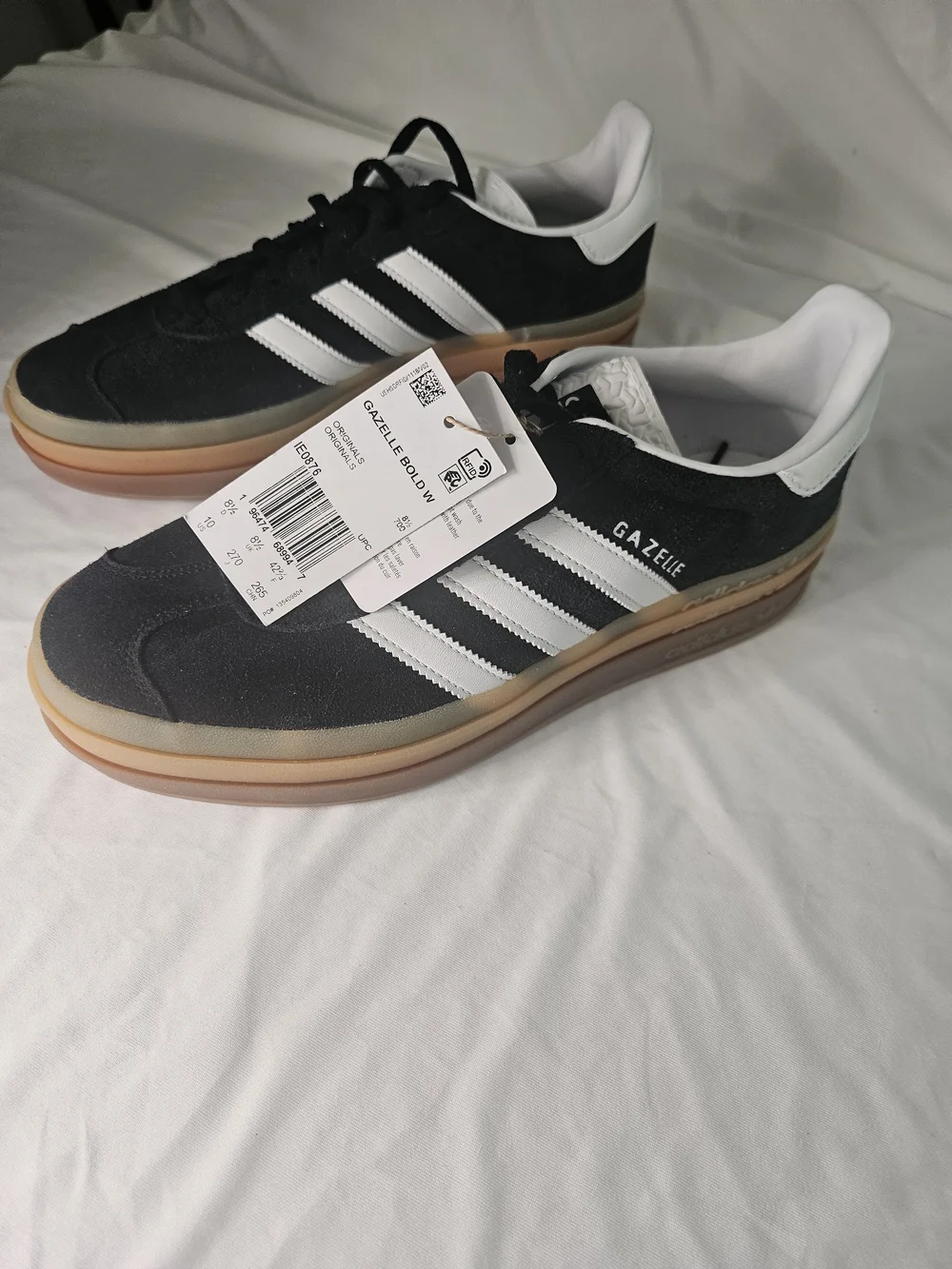 adidas low top